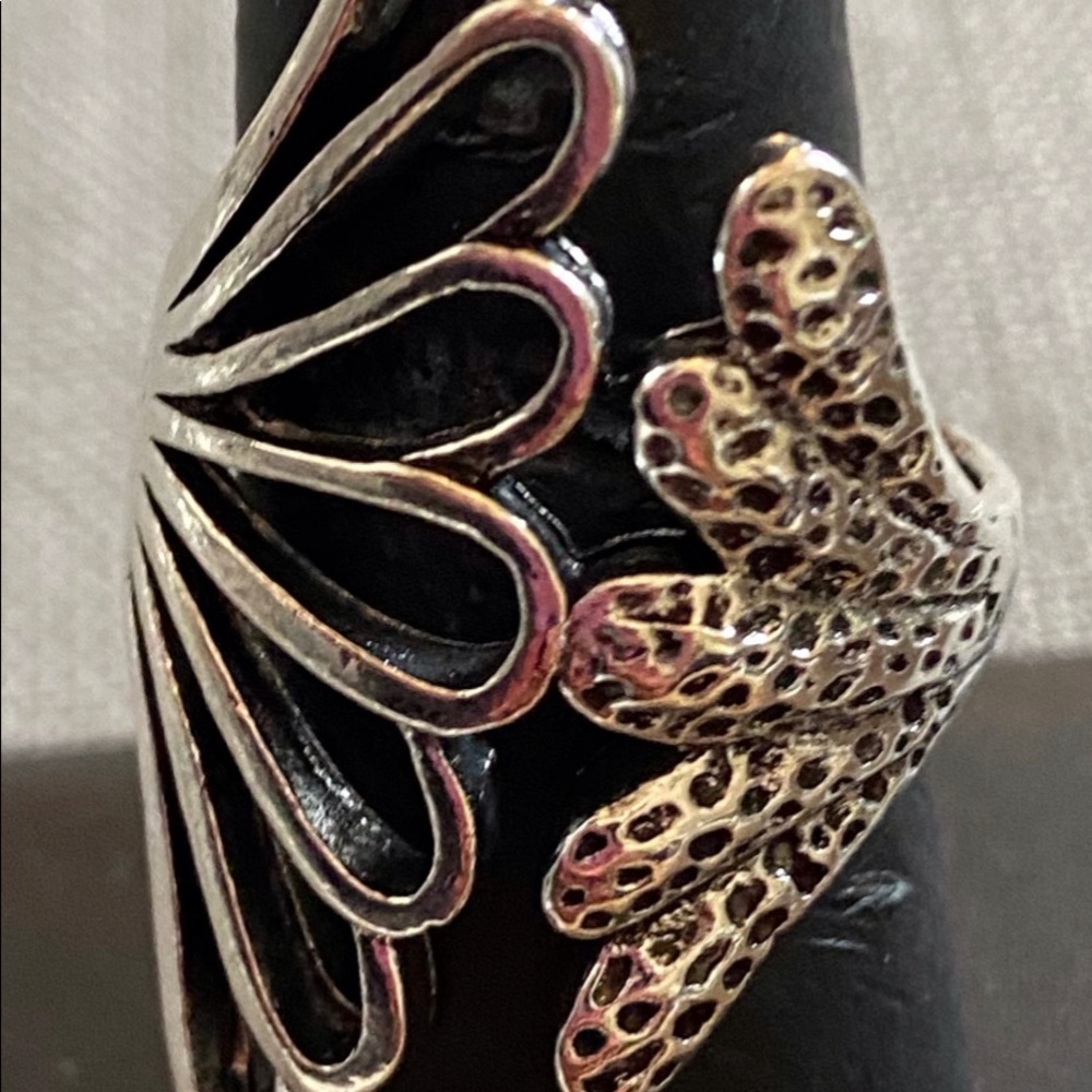 BN SILVER WONENS RING - Picture 2 of 3